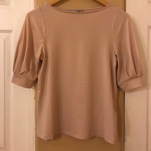 🍭H&M Blush Fitted Pleated Sleeve Blouse 🍭